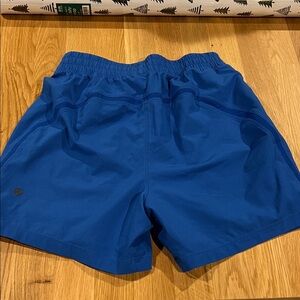 lululemon athletica Blue Men's Athletic Shorts